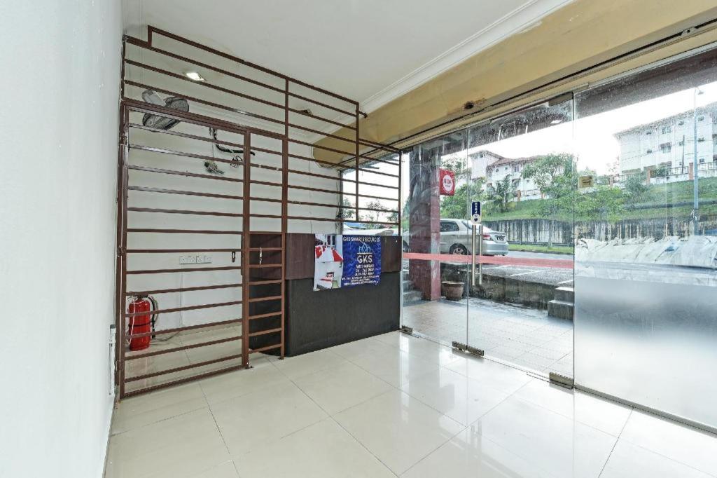 Oyo 90892 L&E Hotel Seremban Eksteriør bilde